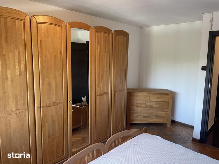 Apartament cu 3 camere decomandat în Centrul Civic