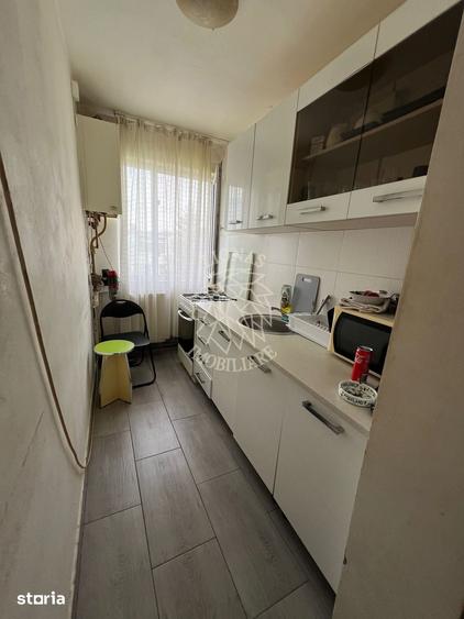 Apartament cu 2 camere, mobilat în Decebal