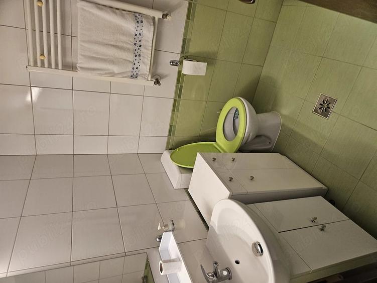 Apartament cu 2 camere semidecomandat în Buziașului