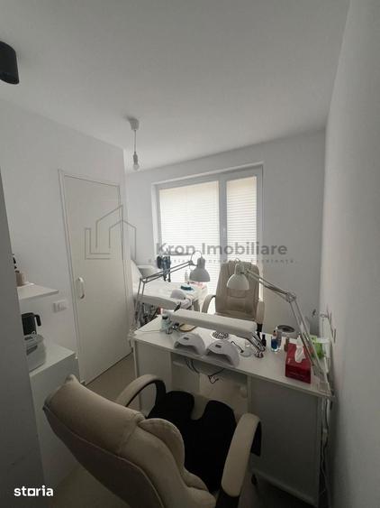 Spațiu comercial, de 9 mp, în Astra