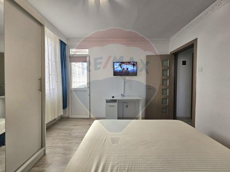 Apartament cu 2 camere circular, mobilat în City Park Mall