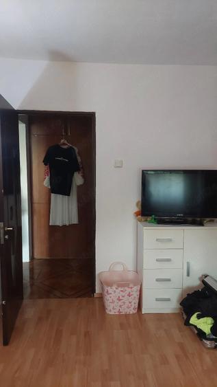 inchiriez apartament 2 camere - 2