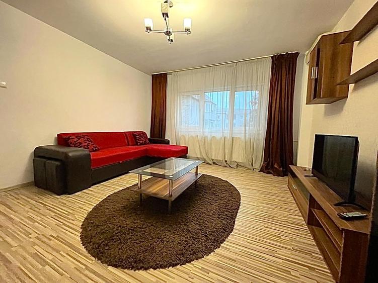 Apartament cu 3 camere decomandat, mobilat în Aviației
