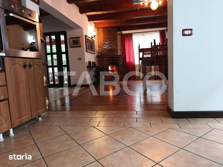 Casă cu 4 camere cu Teren 160 Mp în Mândra