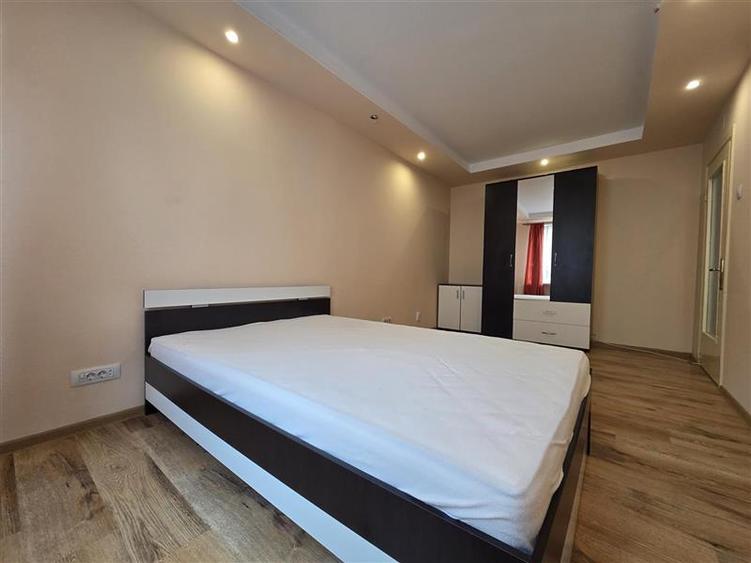 Apartament cu 2 camere nedecomandat, mobilat în Uzina 2