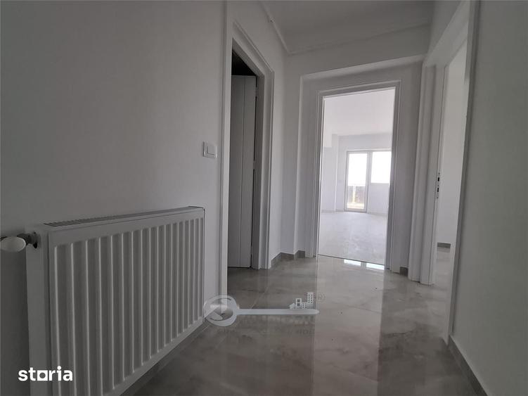 Apartament cu 3 camere decomandat în Galata