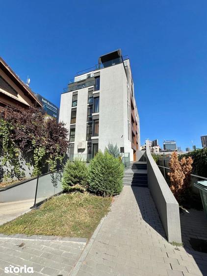 Apartament cu 2 camere decomandat, mobilat în Băneasa