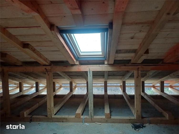 Casă cu 3 camere cu Teren 360 Mp în Ciurea