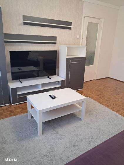 Apartament cu 2 camere decomandat în Cedonia