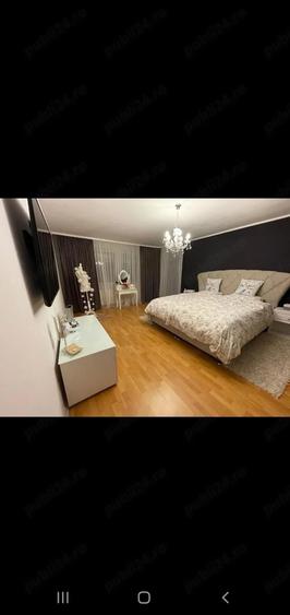Casă cu Teren 300 Mp în Central