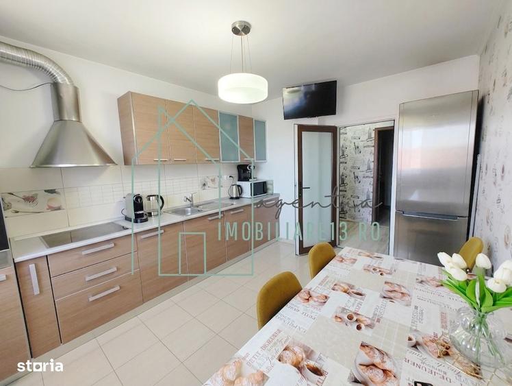 Apartament cu 3 camere decomandat în Petrești