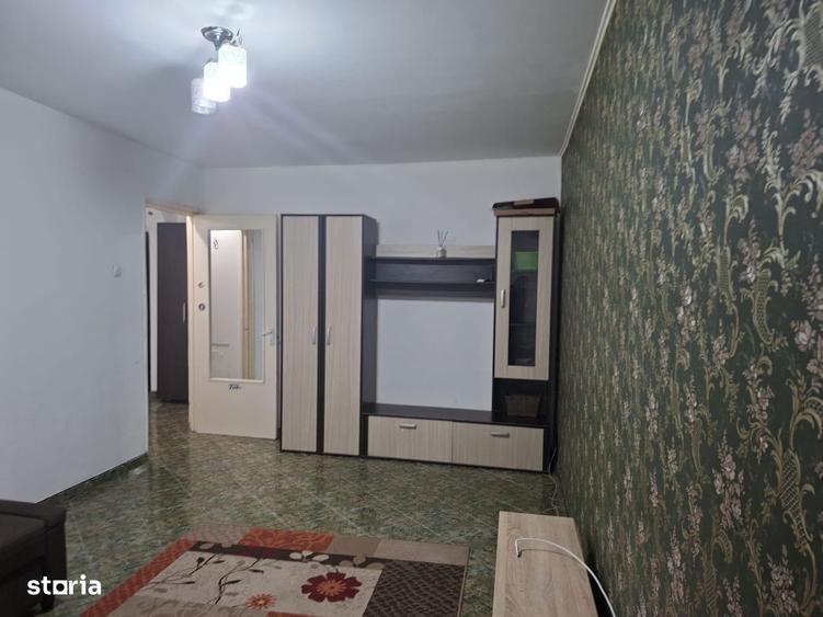 Apartament cu 2 camere decomandat în 9 Mai