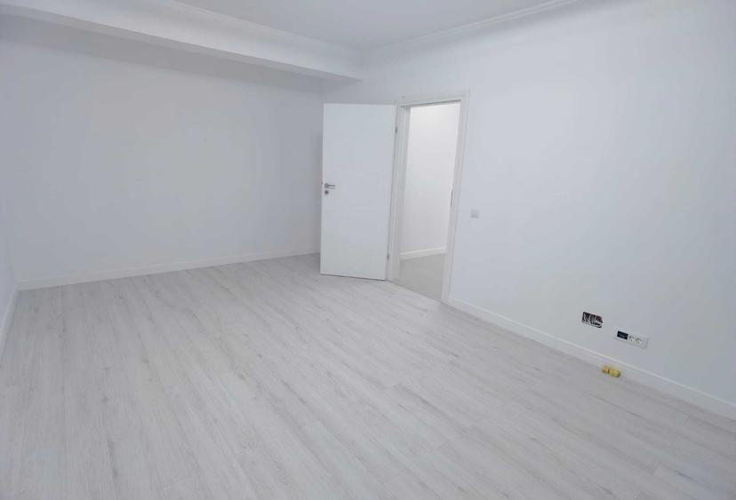 Inchiriez Apartament 1 Camere Activitate Comerciala Exigent Plaza - 3