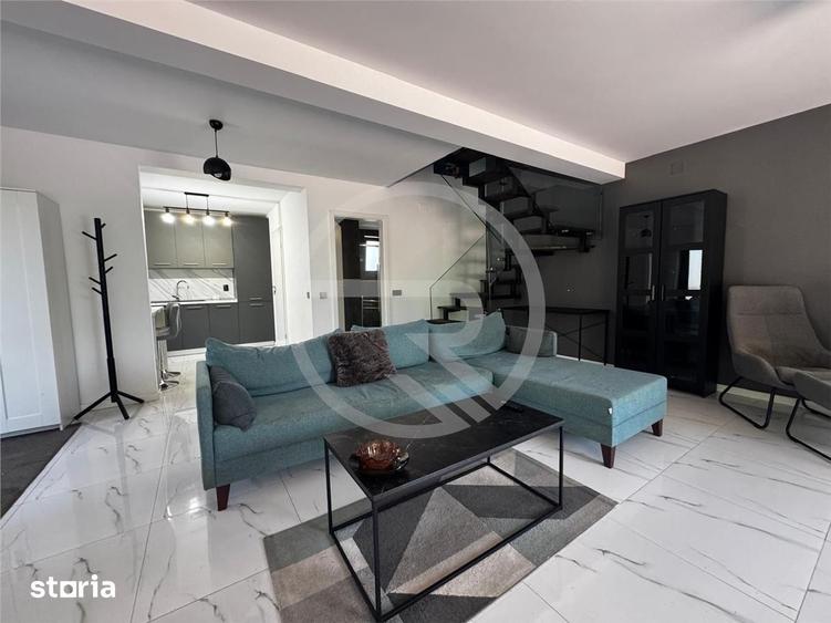 Casă cu 4 camere cu Piscina în Dâmbul Rotund