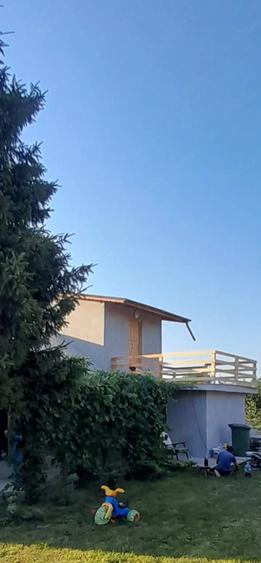 Casă cu 1 camere cu Teren 1000 Mp în Plopșoru