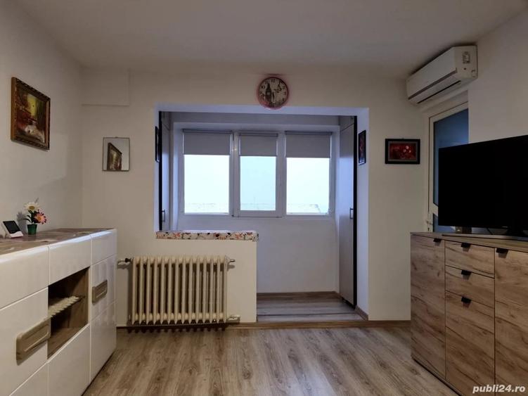 Garsonieră decomandată în Central