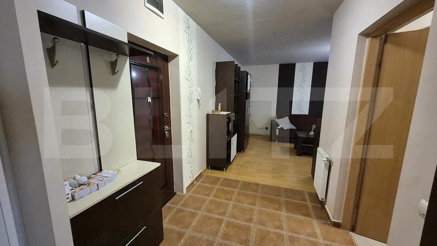 Apartament cu 2 camere de vanzare, 71,30 mp, Micro 16 cu terasa inchisa si garaj - 7