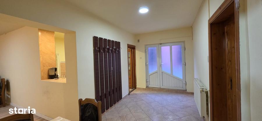 Casă cu 4 camere decomandat cu Teren 50 Mp în Calea Aradului