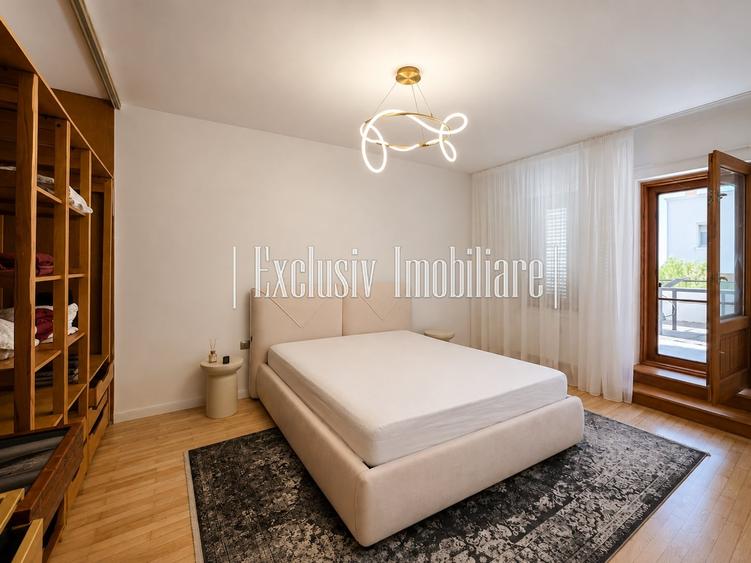 Apartament cu 3 camere decomandat în Faleza Nord
