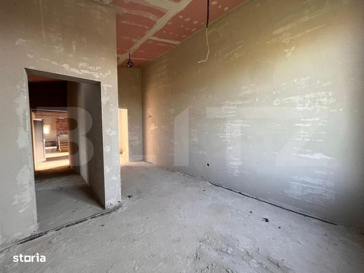 Casă cu 4 camere în Luna