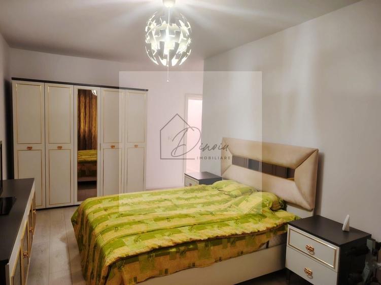 Apartament cu 4 camere decomandat, mobilat în Băneasa