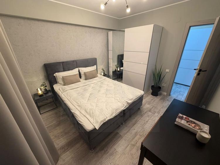 Apartament cu 3 camere decomandat, mobilat în Nord-Vest