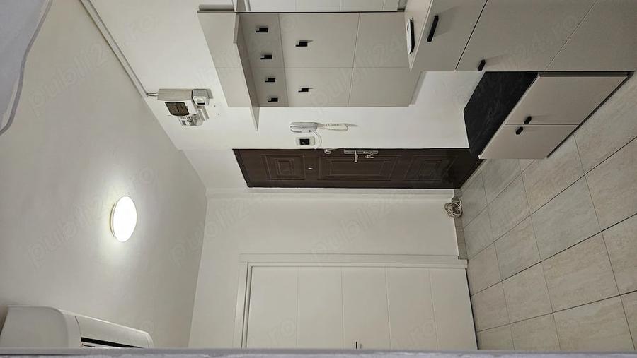 Inchiriez apartament 2 camere ,decomandat,etajul1 din 8,mobilat si utilat,aer conditionat - 5
