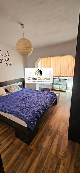 Apartament cu 3 camere decomandat în Micro IV