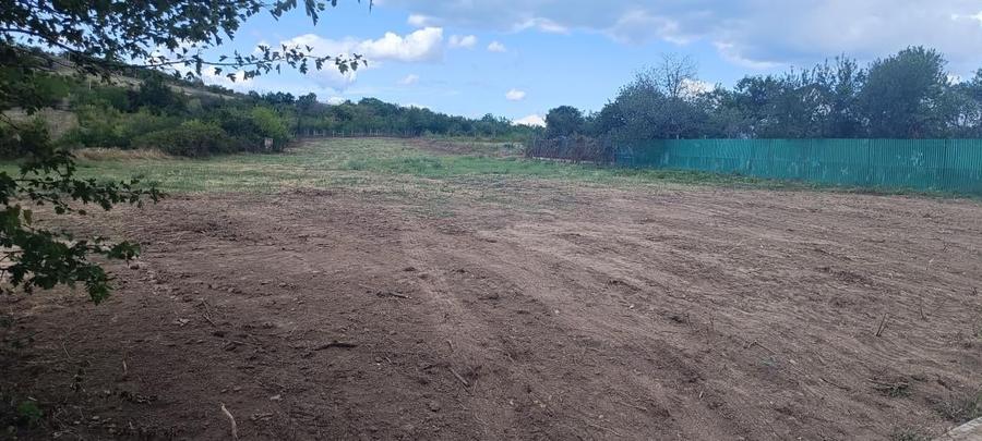 Teren Construcții intravilan de 500 mp, în Exterior Est