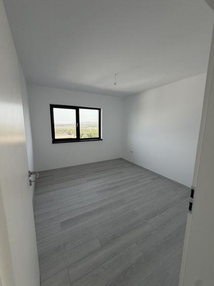 Casă cu 4 camere în Horpaz