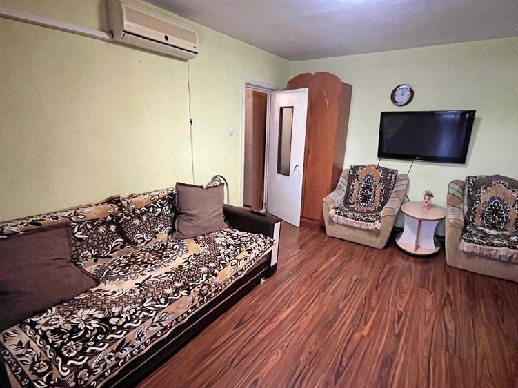 Apartament cu 2 camere semidecomandat în Exterior Vest