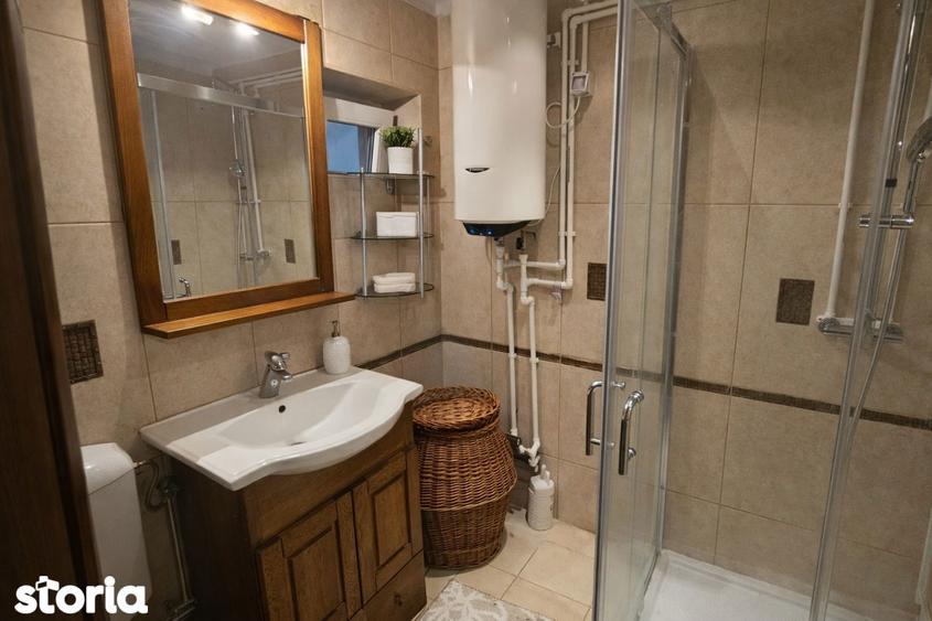 Apartament cu 3 camere decomandat, mobilat în Tineretului