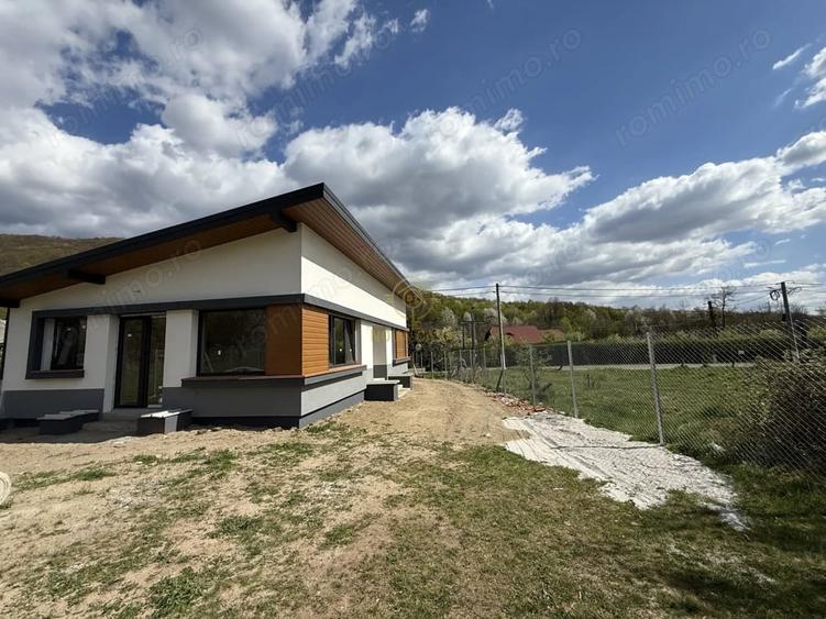 Casa de Vanzare Tautii Magheraus cu teren 900MP - 1
