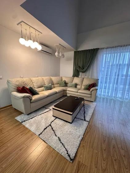 Apartament cu 2 camere decomandat, mobilat în Parcul Carol