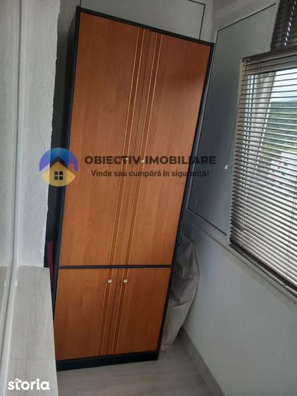 Garsonieră decomandată, mobilată în Precista