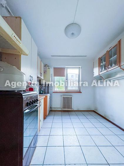Apartament cu 2 camere semidecomandat în Minerul
