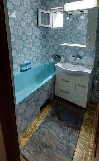 Apartament cu 2 camere decomandat în Florești