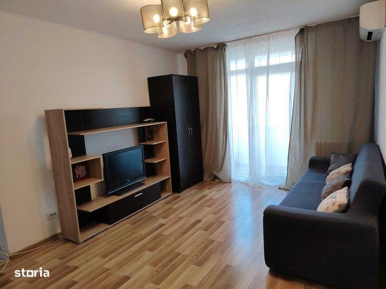 Apartament cu 3 camere, mobilat în Titan