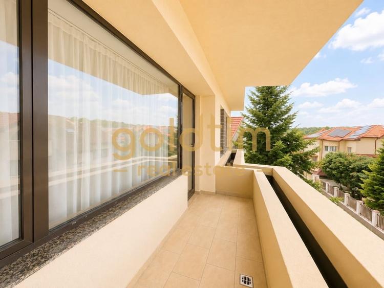 Apartament cu 3 camere semidecomandat în Pipera