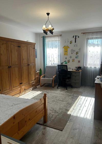 Casa Popesti Deal/205 mp utili/ 700 mp teren/Doua curti/Comision 0% - 3