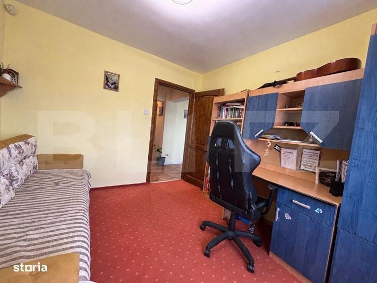Apartament cu 3 camere în Remetea