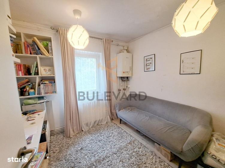 Apartament cu 4 camere în Zorilor
