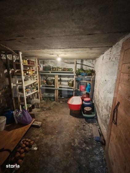 Casă cu 3 camere cu Teren 1824 Mp în Moldovenești