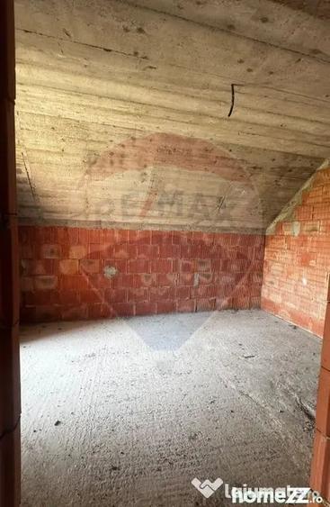 Casa / Vila cu 6 camere de vanzare - Costana (Suceava) - 4