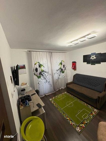 Apartament cu 3 camere decomandat, mobilat în Tudor