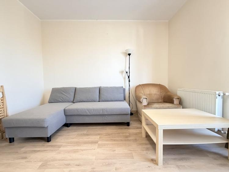 Apartament cu 2 camere decomandat, mobilat în Dumbrăvița