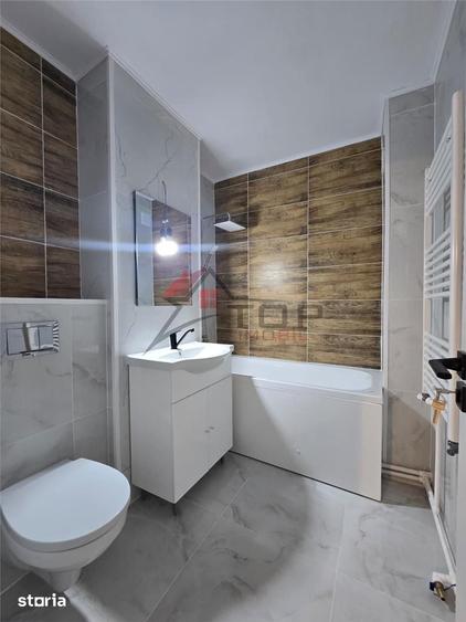 Apartament cu 4 camere decomandat în Dacia