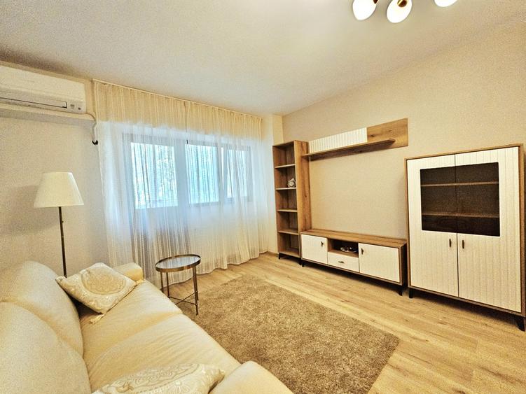 Apartament cu 2 camere decomandat, mobilat în 1 Mai