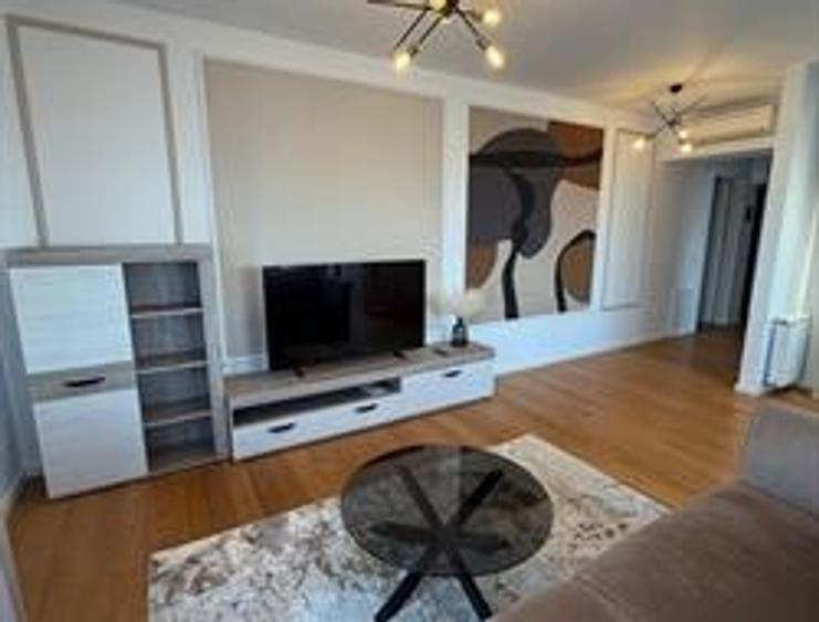Apartament cu 2 camere decomandat, mobilat în Aviatorilor