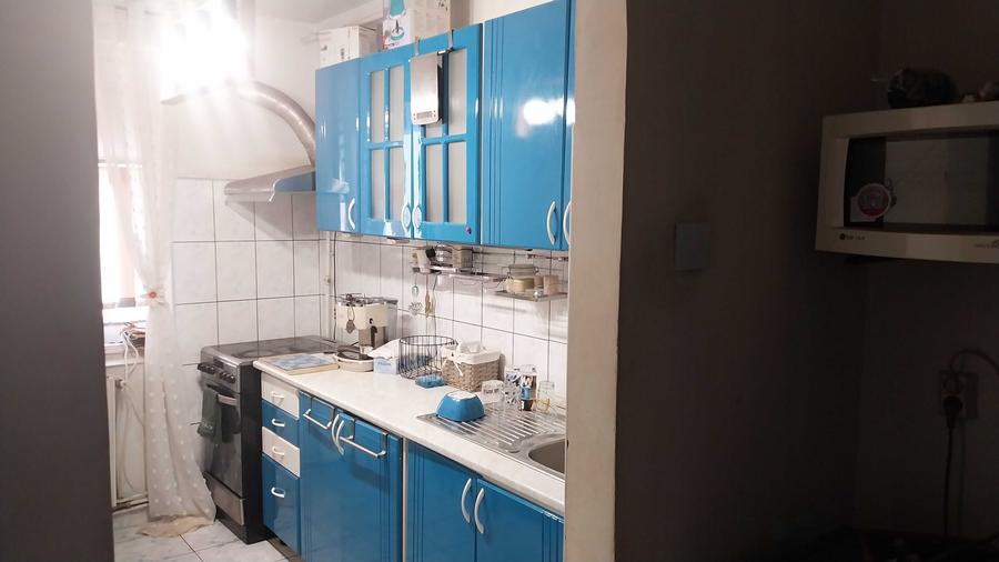 Apartament cu 2 camere nedecomandat în Deve
